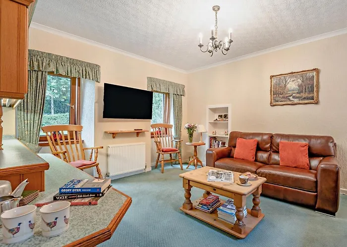 2 Bed Property In Edinburgh 53898